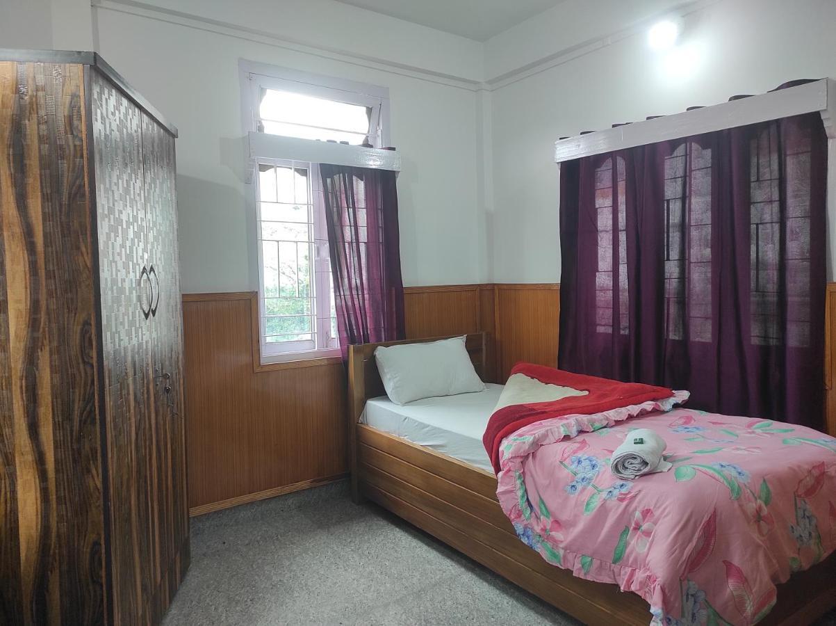 Hotel Tawang Regency Exteriör bild